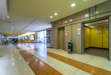 Stazione di Bolzano: Ascensore sottopassaggio parcheggio Bolzano Centro